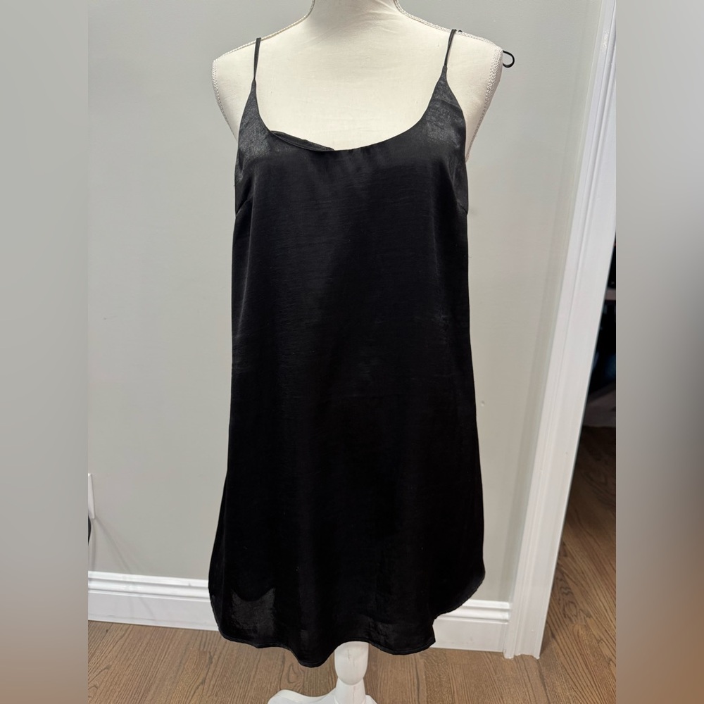 Elegant Black Satin Backless Dress